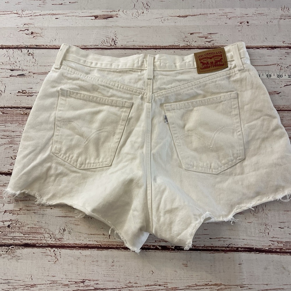 Levi's High Waisted Mom Shorts‎ Womens Size 33 White Denim Cut Offs Distressed